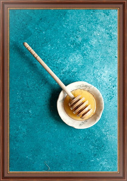 Постер Ложка для меда с типом исполнения На холсте в раме в багетной раме 35-M719P-83