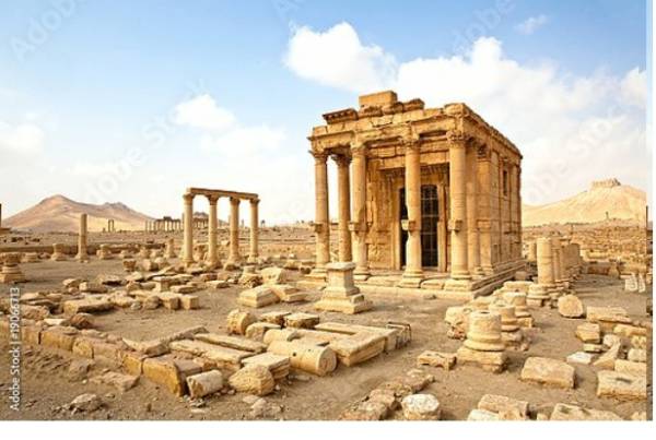 Постер Пальмира, Сирия. Руины древнего храма 2 с типом исполнения На холсте без рамы