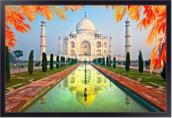 Постер Индия. Taj Mahal at sunrise, Agra, Uttar Pradesh с типом исполнения На холсте в раме в багетной раме 221-01