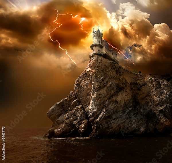 Постер Крым, замок Ласточкино гнездо. Гроза с типом исполнения На холсте без рамы