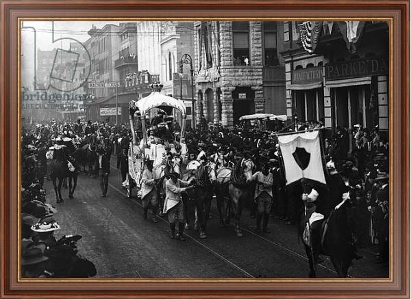 Постер Mardi Gras day, Rex passing up Camp Street, New Orleans, c.1900-06 с типом исполнения На холсте в раме в багетной раме 35-M719P-83