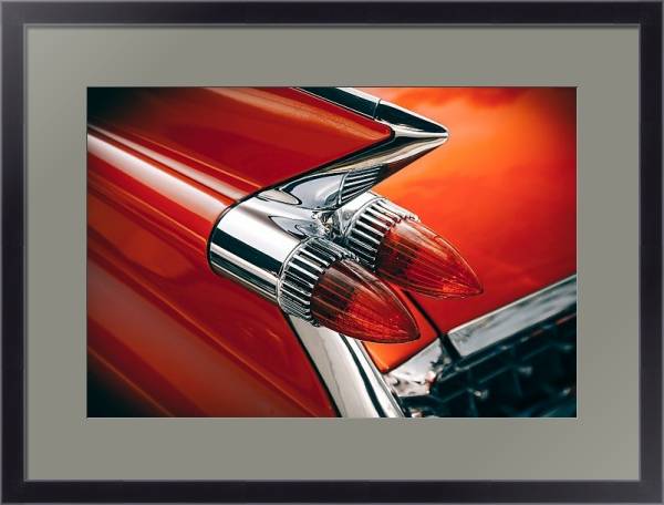 Постер Фара красного автомобиля с типом исполнения Под стеклом в багетной раме 221-01
