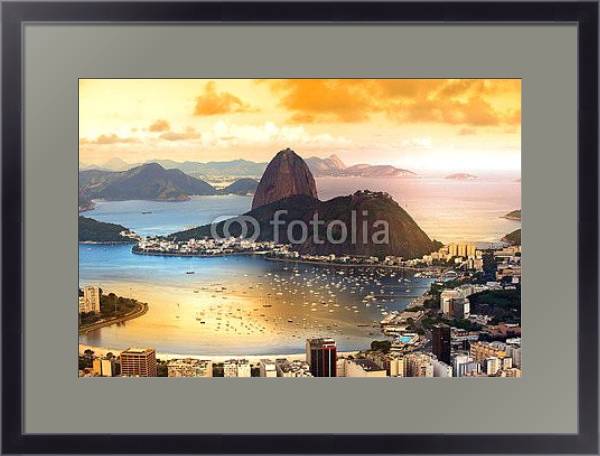 Постер Бразилия, Рио-де-Жанейро в сумерках с типом исполнения Под стеклом в багетной раме 221-01
