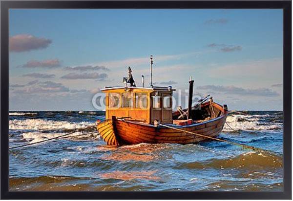 Постер Лодка в Балтийском море с типом исполнения На холсте в раме в багетной раме 221-01
