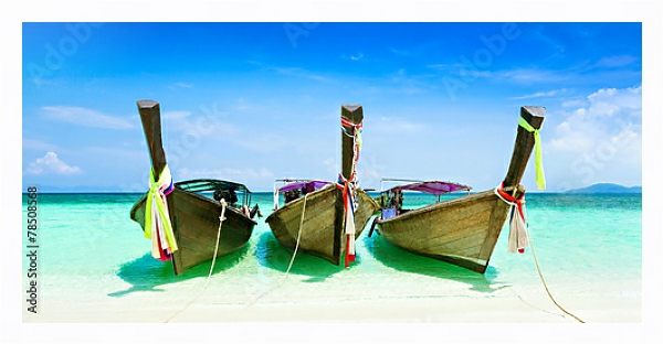 Постер Тайланд. Три традиционные лодки с типом исполнения На холсте в раме в багетной раме 221-03