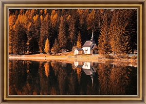 Постер на холсте Италия. Озеро Брайес. Золотая Осень